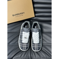 Burberry Sneakers